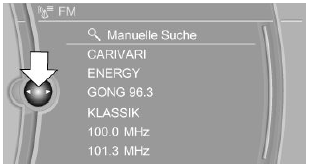 BMW X1. Zwischen Tafeln wechseln